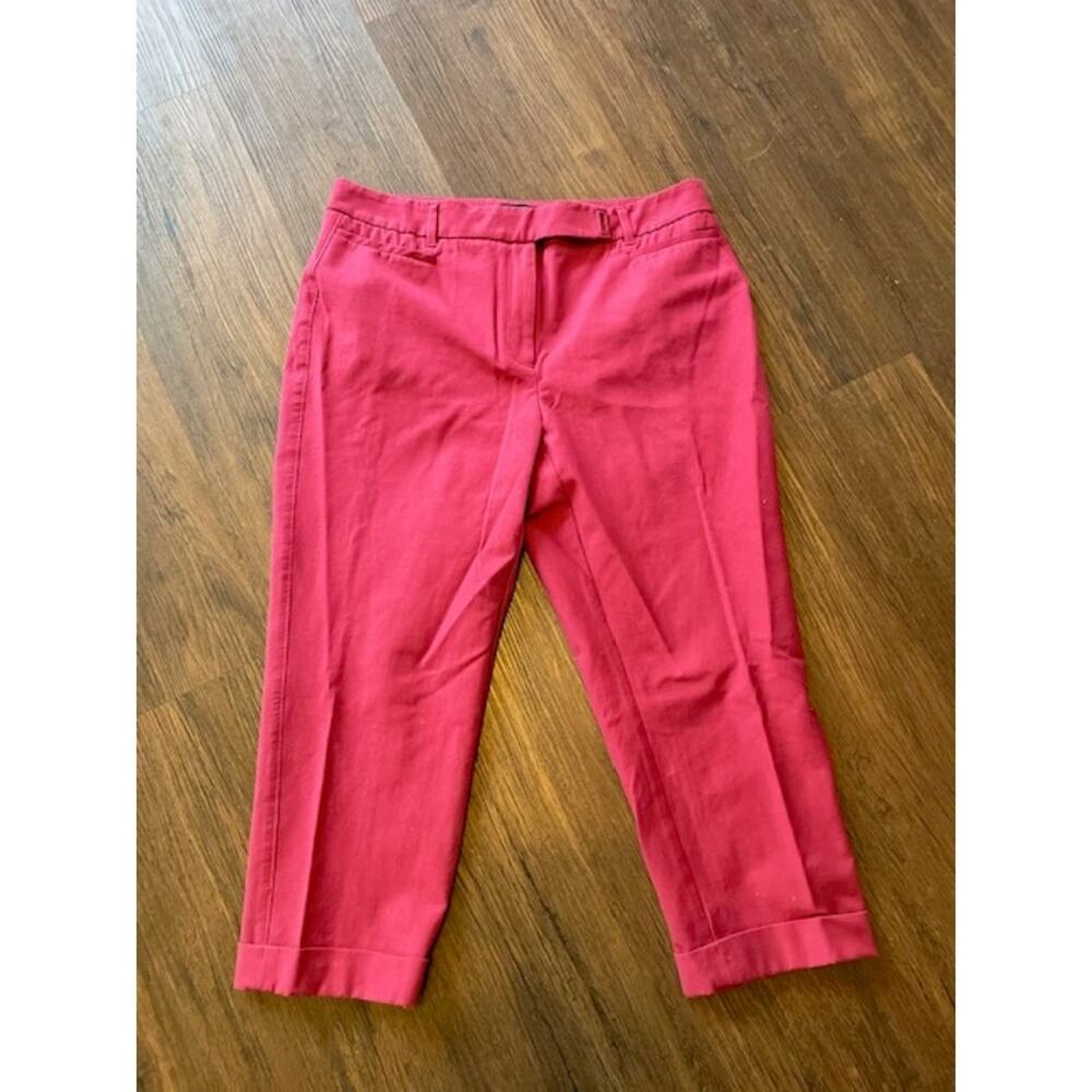 White House Black Market Size‎ 10 Short Slim Crop Pants Red